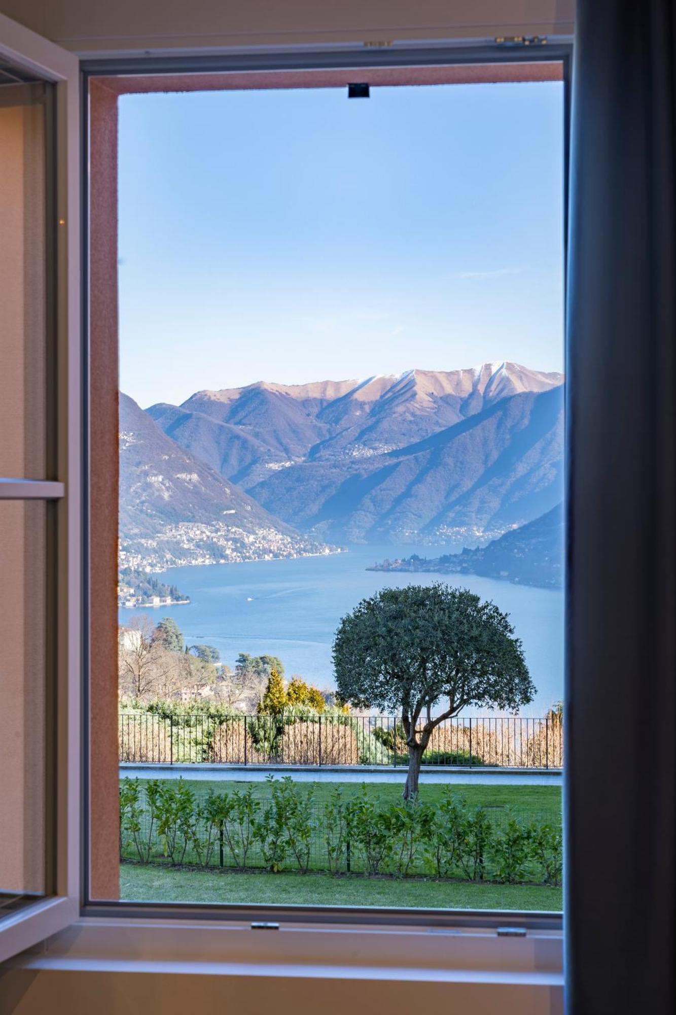 Alex'S Luxury Lake View Apt Pool And Tennis Como Exterior photo